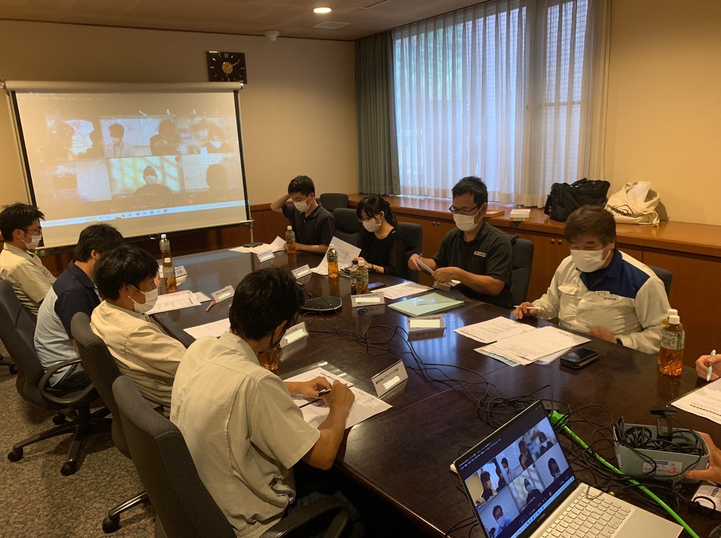 小笠支店運営委員会と裾野支店運営委員会の会議合同開催風景