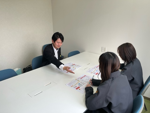 口コミから多くの個別相談、そして身近な金融機関へ!!
